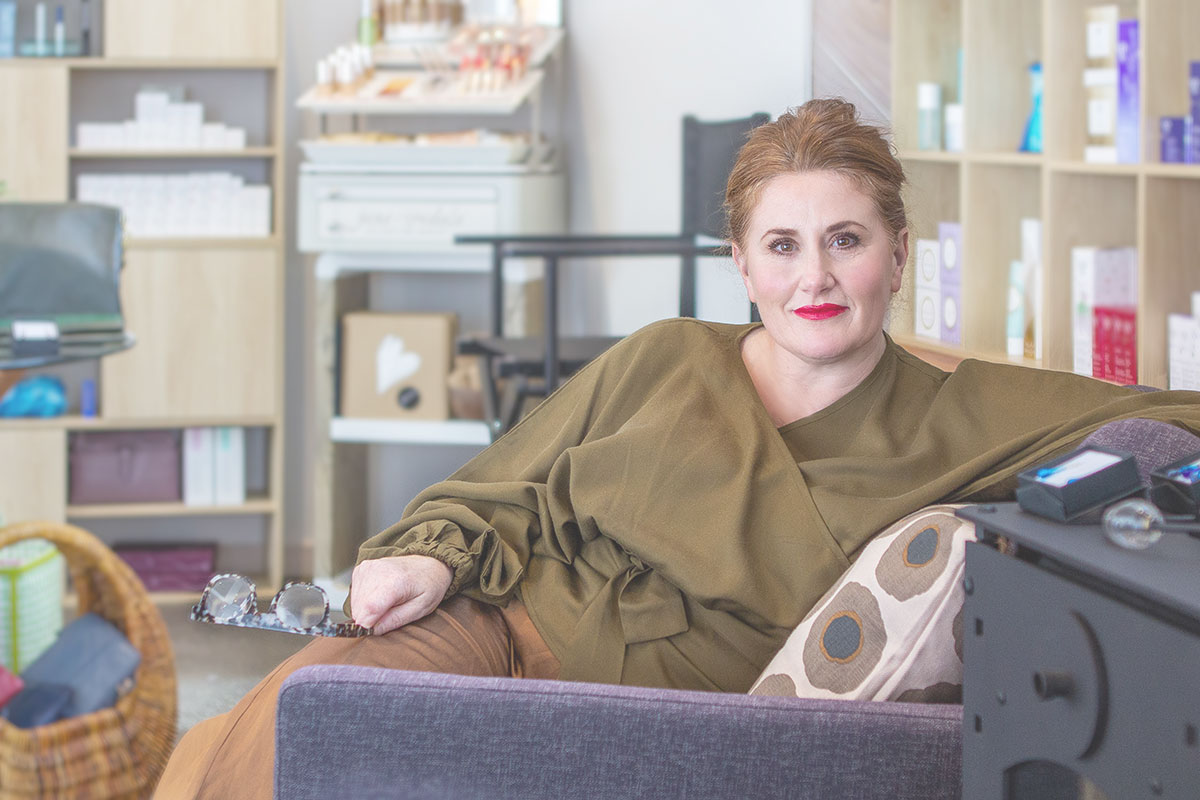 Karen Alexander | A Touch of Beauty logo